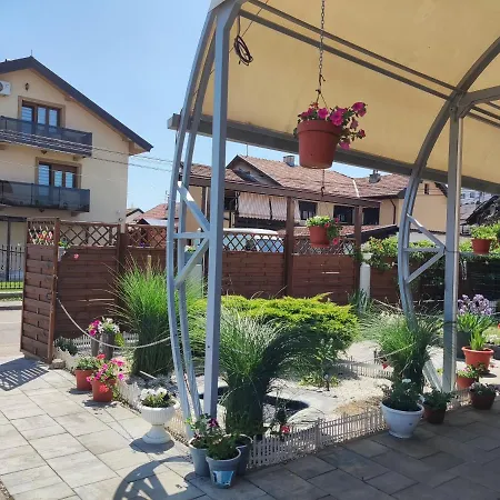 게스트하우스 Relax Mm 바냐루카